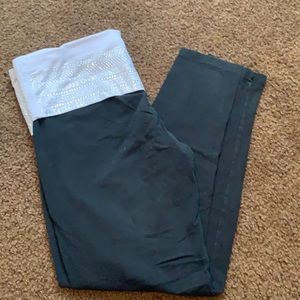 VS PINK fold over skinny yoga pants
